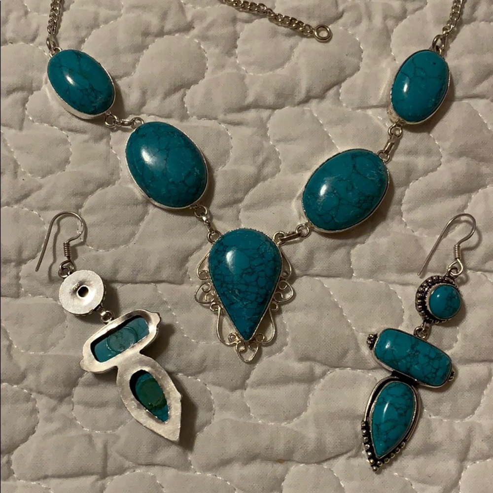 Turquoise and ‘925’ silver necklace and earrings set
